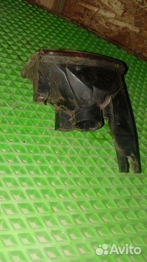 Указатель поворота левый BMW 5 E34