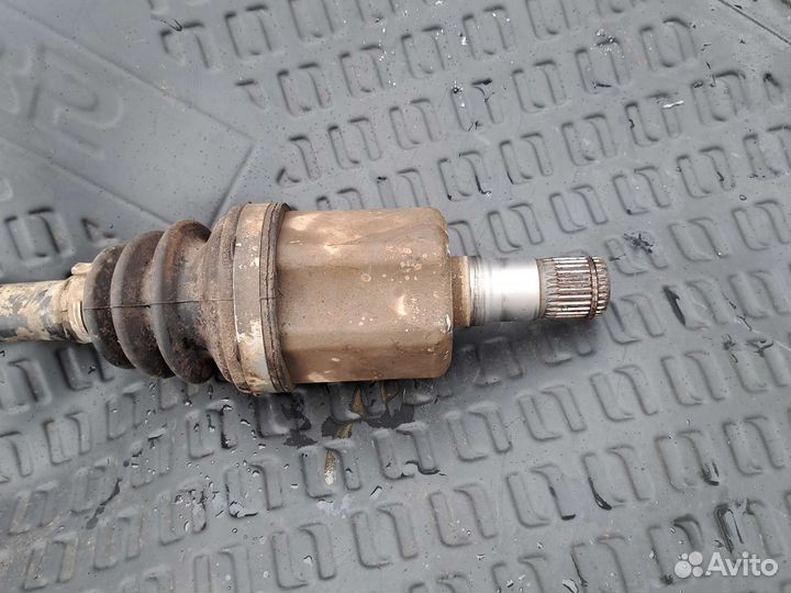 Привод левый Вольксваген Поло 2018 1.6 АКПП