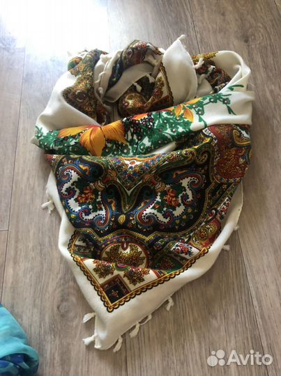 Шарфы и платки на любой вкус 200