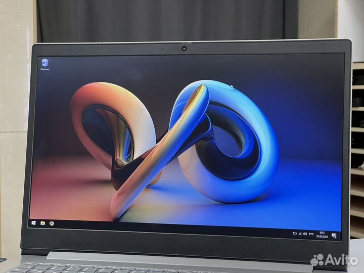 Мощный и тонкий 17.3 Lenovo 17ADA05 Ryzen 5-3500