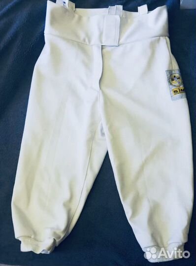 Фехтовальный костюм