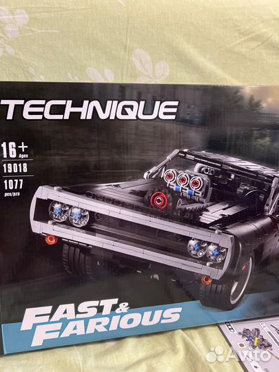 Lego Technic 42111 (Dodge Charger)