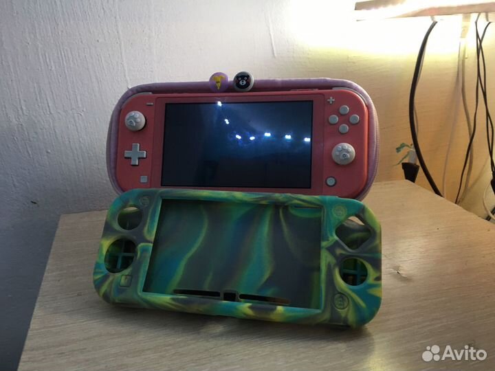Nintendo switch lite.Нинтендо свич лайт