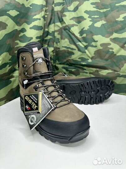 Lowa Elbrus GTX
