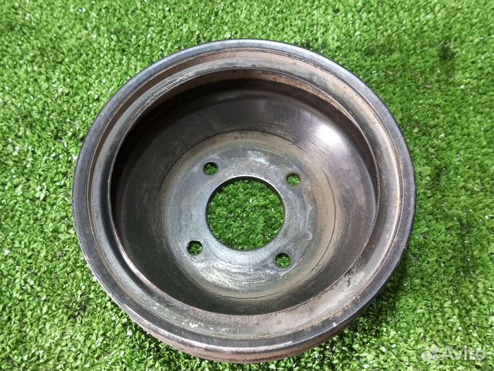 Шкив помпы Mercedes W208 CLK 200