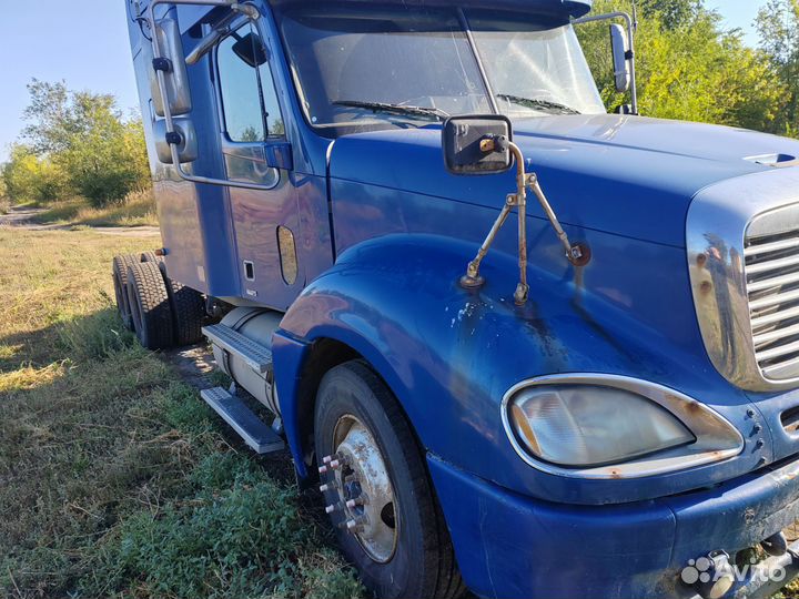 Freightliner FLC 120, 2002