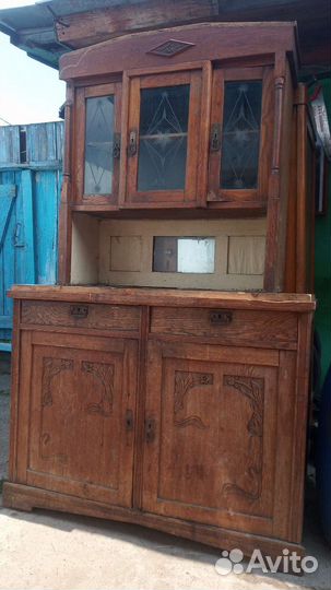 Буфет антикварный,ручная работа