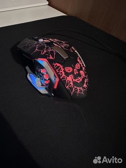Игровая проводная мышь