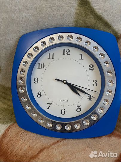 Часы настенные