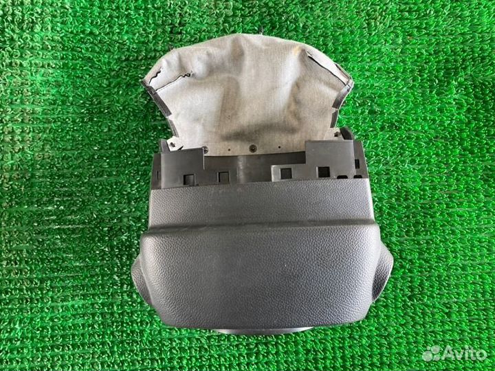 Кожух рулевой колонки Nissan Fx35, Fx37, Fx50