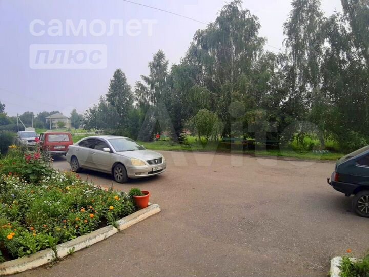 2-к. квартира, 51 м², 1/3 эт.