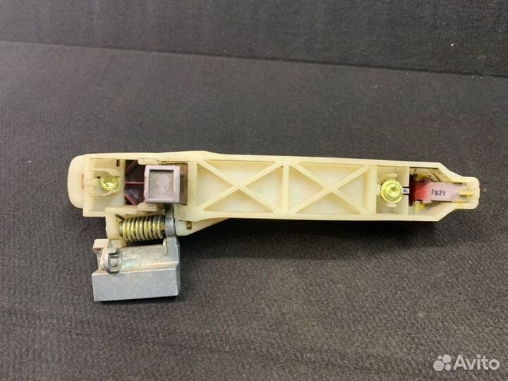 Ручка двери задняя правая Chevrolet Aveo T 250