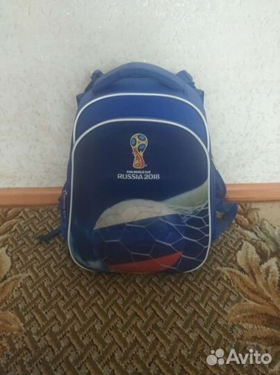 Школьный рюкзак