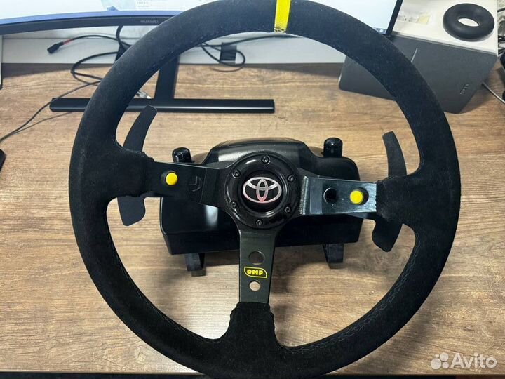 Игровой руль logitech g25