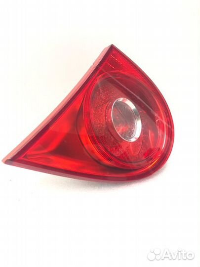 Фонарь крышки багажника (внутренний) задний правый