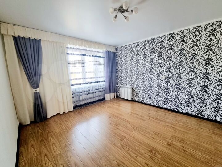 2-к. квартира, 60 м², 6/7 эт.