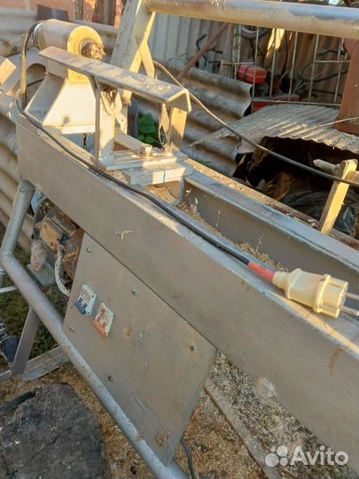 Токарный станок по дереву