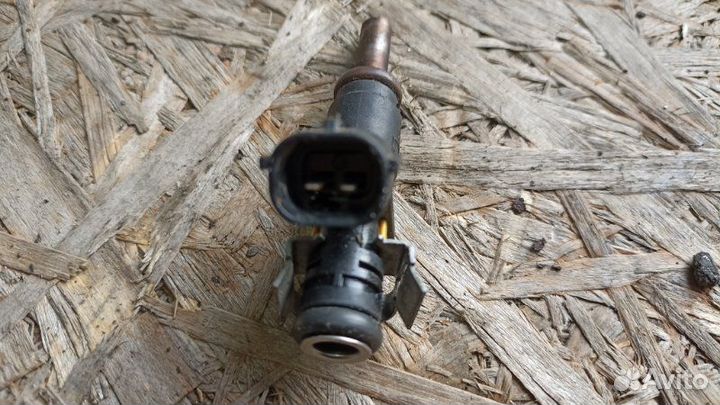 Форсунка топливная Peugeot 308 4A EP6 2011