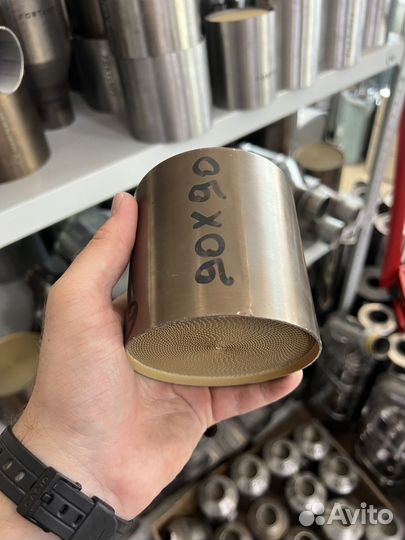 Катализаторы разных размеров (вставки)