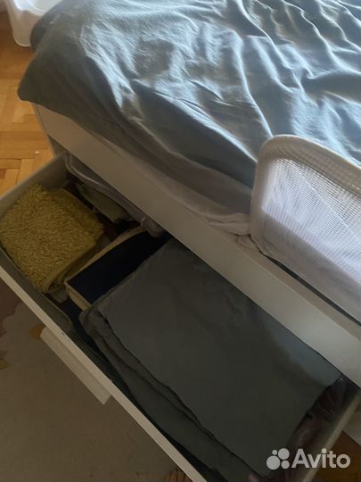 Кровать brimness IKEA 160 200