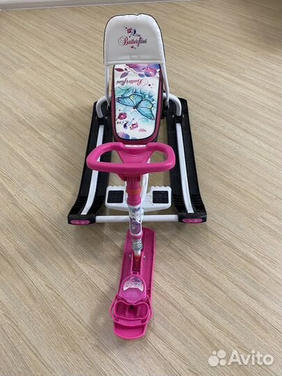 Детский снегокат со спинкой