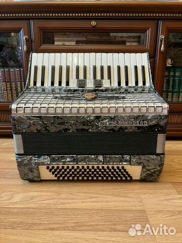 Аккордеон Royal standart capella