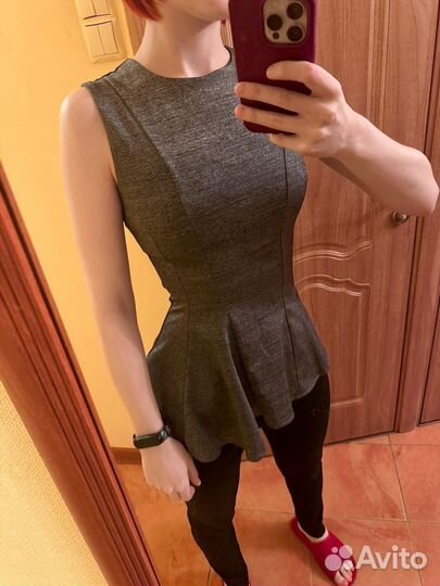 Блузка без рукавов XS