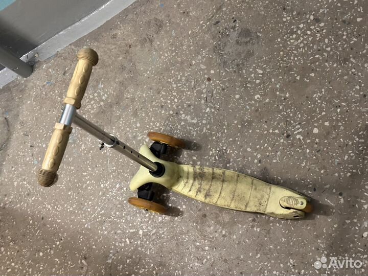 Самокат детский трехколесный