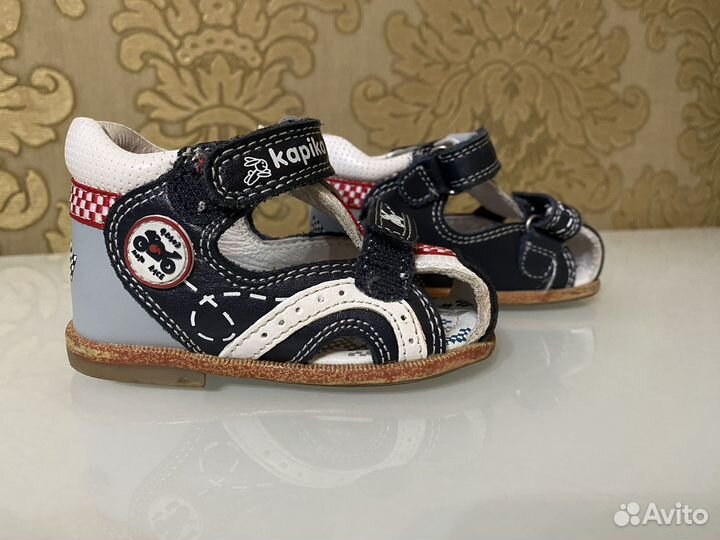Босоножки кожаные детские
