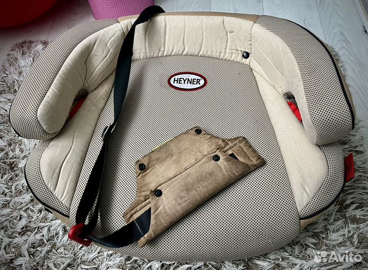 Бустер heyner isofix