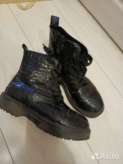 Ботинки для девочки 36