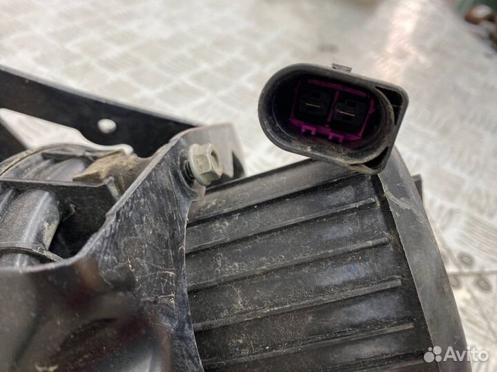 Б/У воздушный нагнетатель Volkswagen Touareg 7L6