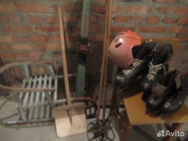 Коньки старинные и другое