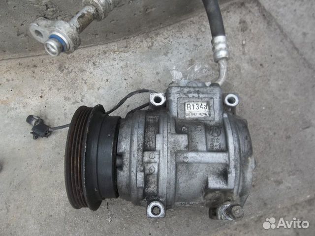 Kia Rio Киа Рио 01-06г. компрессор кондиционера