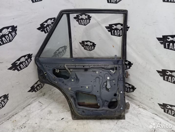 Дверь задняя левая Mazda 323