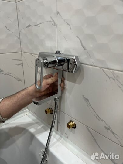 Смеситель Lemark Prizma LM3962C для ванны и душа