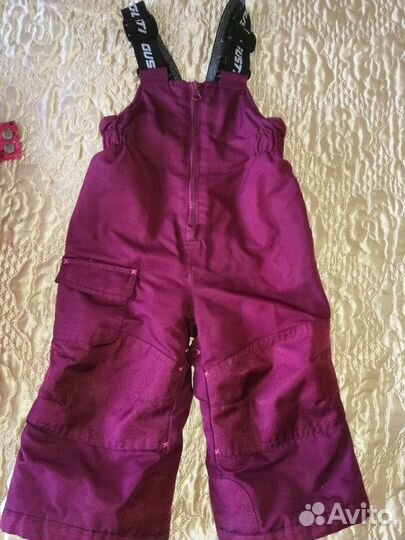 Демисезонный комбинезон для девочки