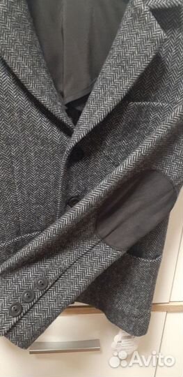 Пиджак новый на мальчика
