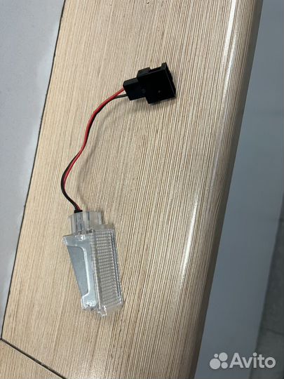 Светодиодный плафон подсветки багажника vw polo