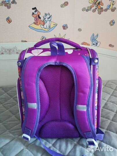 Рюкзак школьный