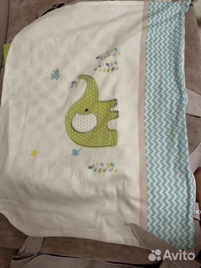 Бортики на кроватку с одеялом, подушкой и бельем