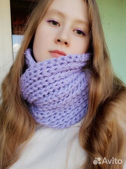 Вязаный лиловый шафр-хомут. Hand made