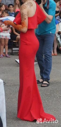 Вечернее платье в пол 42 44