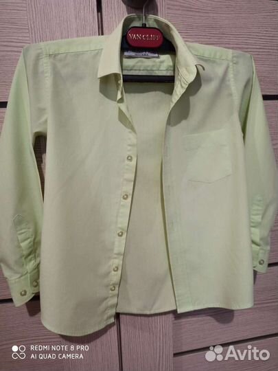 Школьные брюки и рубашки