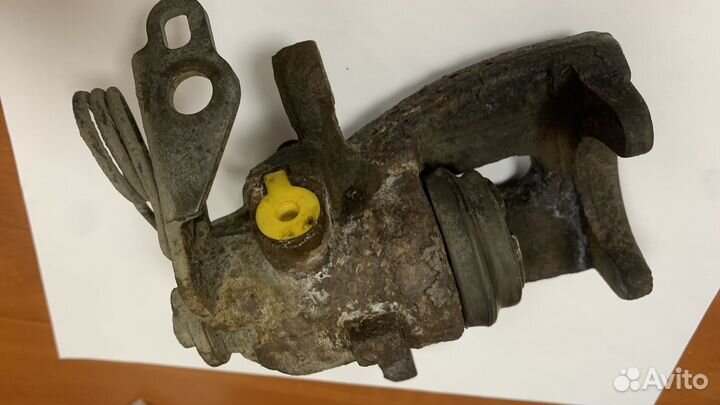 Суппорт задний левый ford galaxy 2