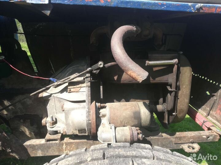 Трактор, 2000