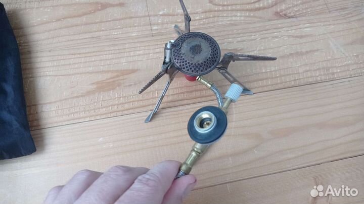 Туристическая горелка на резьбовой балон