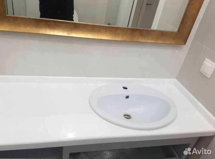 Столешница для ванной из искуственного камня