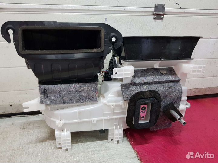 Outlander 3 GF Корпус Печки в Сборе