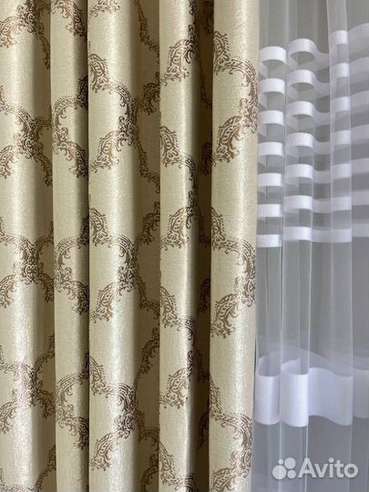 Изящные шторы с жаккардовым рисунком